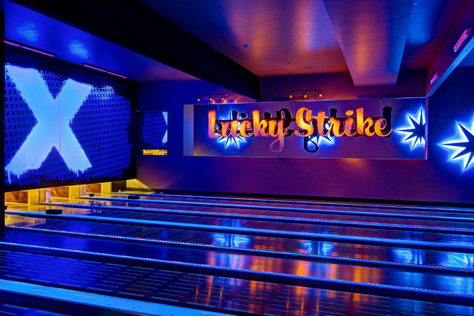 bowling nyc lucky strike