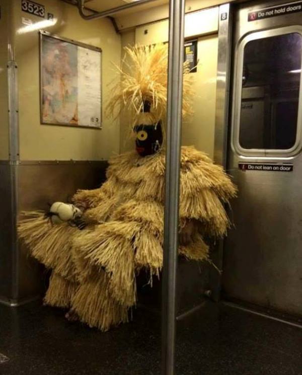 23 weird images from New York City Subway 12 23 weird images from New York City Subway 3