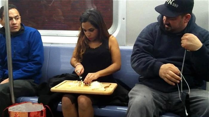23 weird images from New York City Subway 11 23 weird images from New York City Subway 2