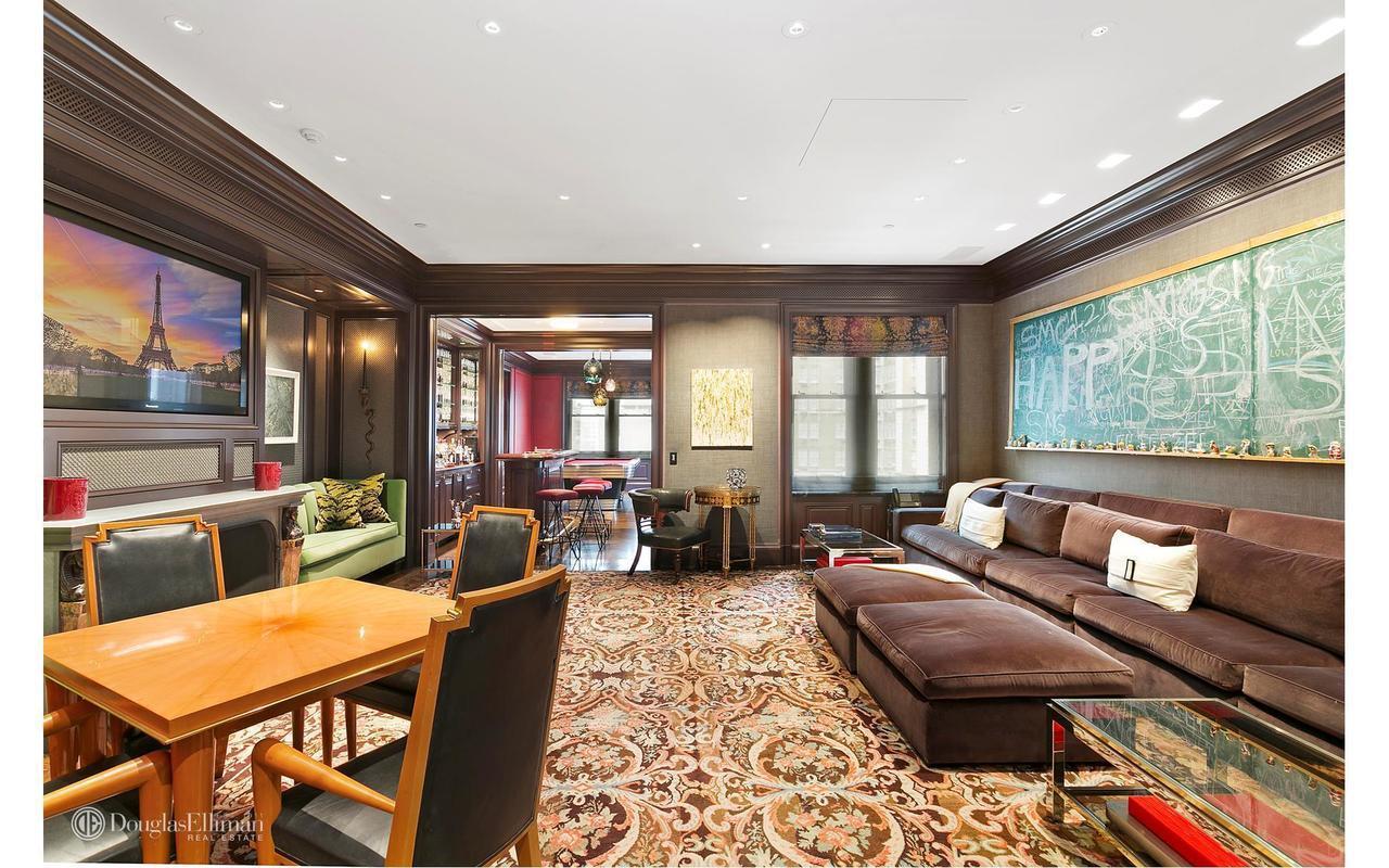 8 East 62nd Street