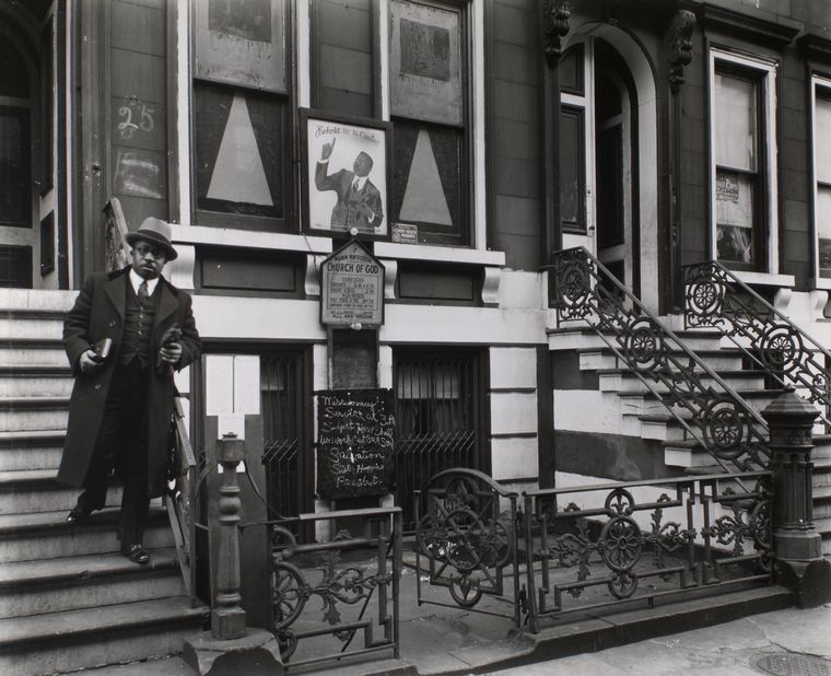 Old days in Harlem (Gallery and Videos) 25 Old days in Harlem: Church of God, 25 East 132nd Street, Manhattan.