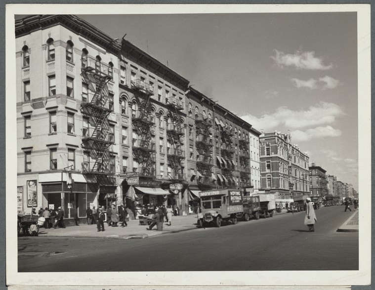 Old days in Harlem (Gallery and Videos) 9 Old days in Harlem: Lenox Avenue