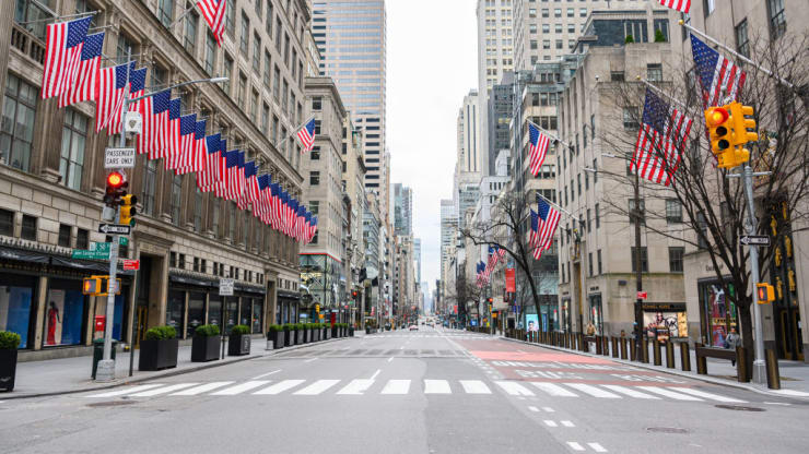 Photos of New York City quieted by coronavirus 7